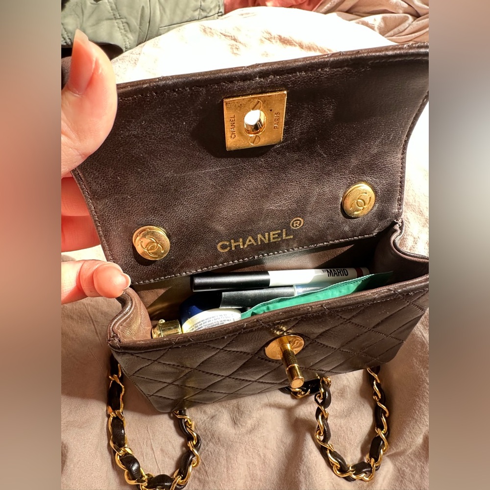 RARE Chanel Lambskin Brown Mini Flap 24K Gold Plated Hardware - Picture 2 of 2